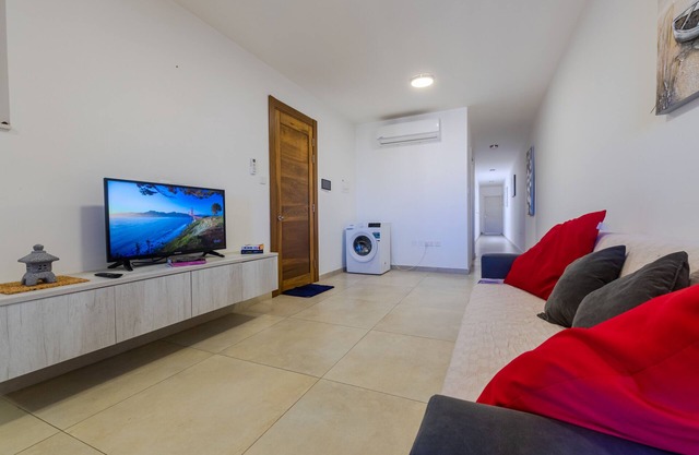Brand New 3Bdr 2 Bth Apartment with Terrace C 12 Bugibba
