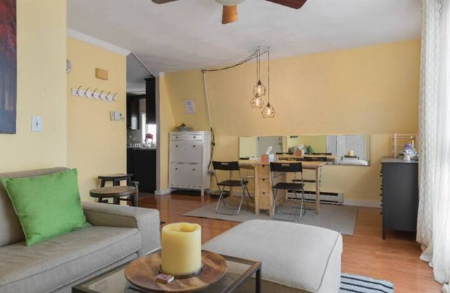 Nueva casa de 3 dormitorios perfecta para acceder al centro de Boston y Cambridge