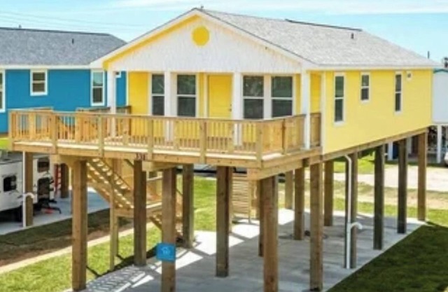Brand new beach home 3BR near beach and fishing