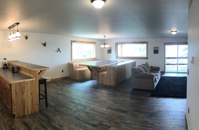 A estrenar construido Duck Lake Duplex en Duck Lake Shore