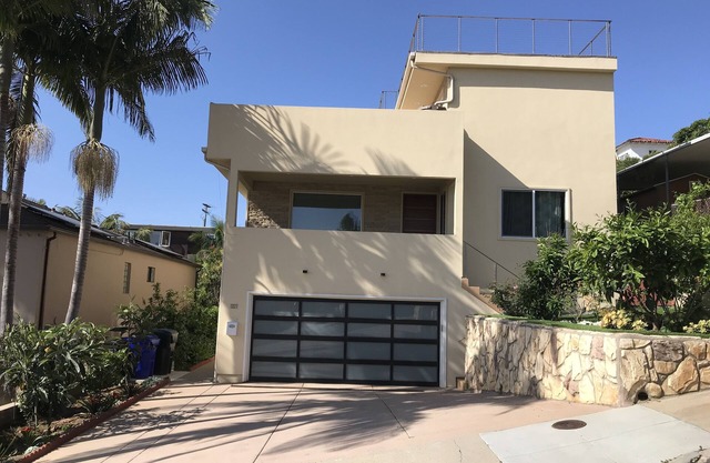 Casa nueva con una vida costera bendita