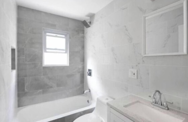 Brand new luxurious 3 bedroom close to JFK and LGA