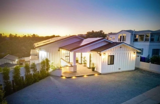 Brand New Luxurious 5-Bedroom House