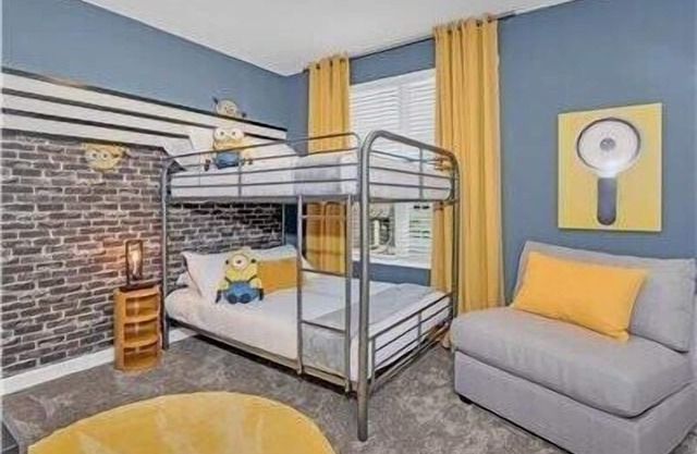 BRAND NEW Storey Lake- 5 bedrooms, 5 bathrooms, private pool - Harry Potter & Minions theme