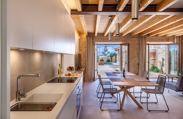 A estrenar. Muy bien mantenido! Gran decoracion Ideal para familias y grupos.