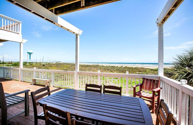 ¡¡����Especial!!! 20% de descuento en 4+ noches en esta casa frente al mar