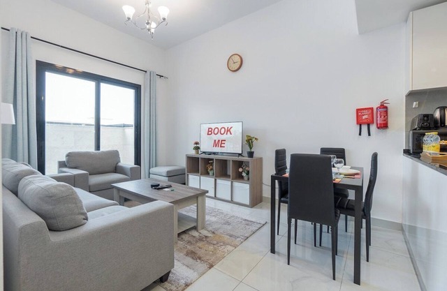 Amazing 2-Bedroom Apartment Perfect for Families in Jebel Ali Village