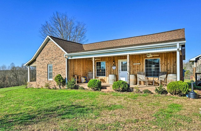 Breathtaking Elkin Getaway w/ Vineyard Views!
