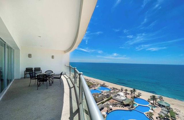 Breathtaking Luxury Oceanfront Condo #1101