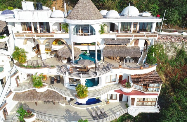 Vistas increíbles 8 BR Villa Azul