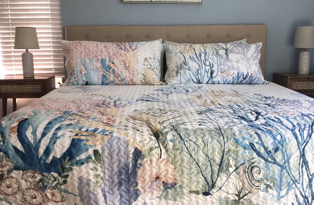 OTOÑO E INVIERNO 2019 ¡EN VENTA! Casa luminosa y hermosa cerca de la playa que admite mascotas.