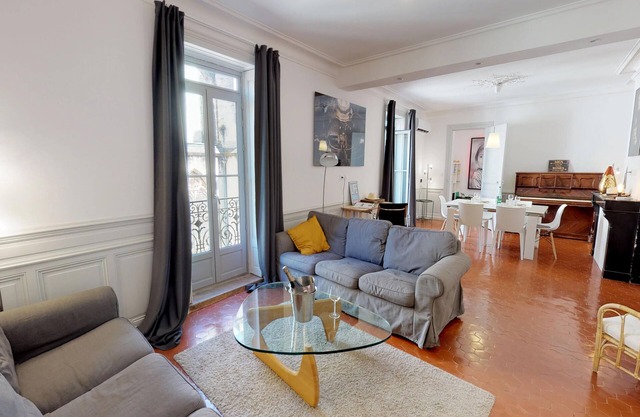 Bright & Huge 4 Bedrooms in the Heart of Historical Center St Roch