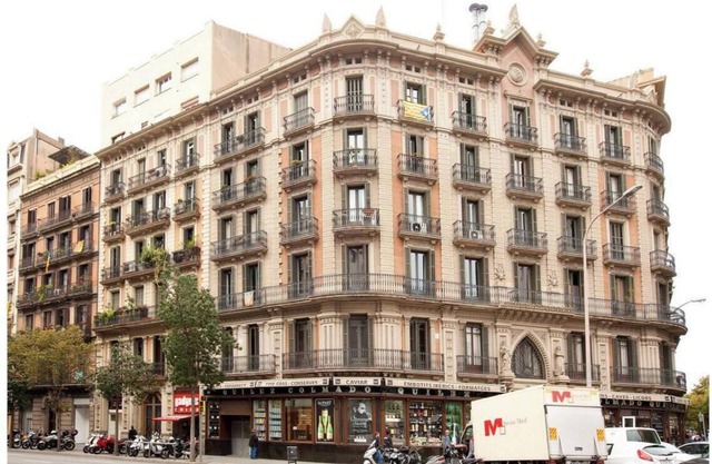 Bright Living Spaces with Catalan Charm