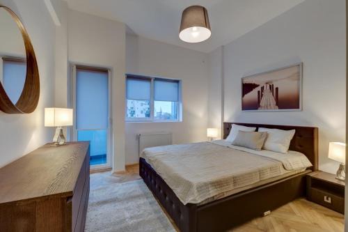 Bright & Modern Apartment in Central Location - Universitate - Wi-Fi - Netflix