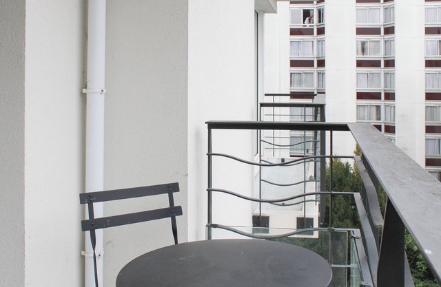 Studio With Balcony In Issy Les Moulineaux