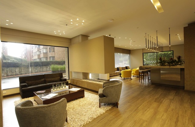 Bs Rosales Hotel And Suites
