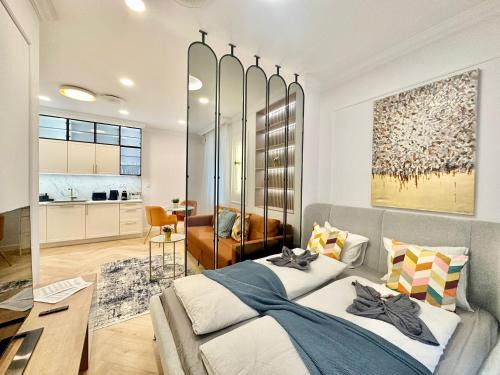 Buda Mini Suite II HillCharm