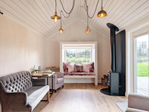 Budburst - Ashling Park