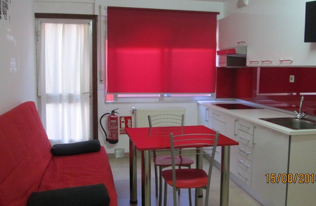 Bueu: Apartament-estudio en una casa a 300 metros de la playa
