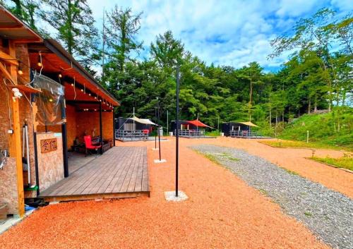 BULLsキャンプ 富士の麓 自然に囲まれたペットと泊まれるゲストハウス Guesthouse with pets at the foot of World Heritage Mt Fuji