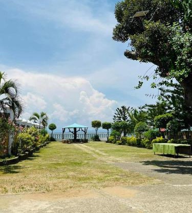 Bulls residence seaview