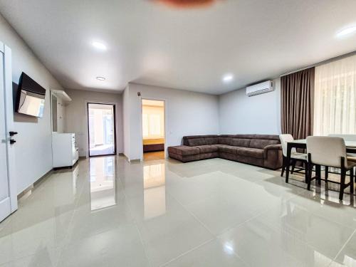 BunApart Ciorescu Cristal