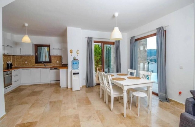 BV-109 3+1 Duplex Villa with Private Pool in Gündoğan Küçükbük 8