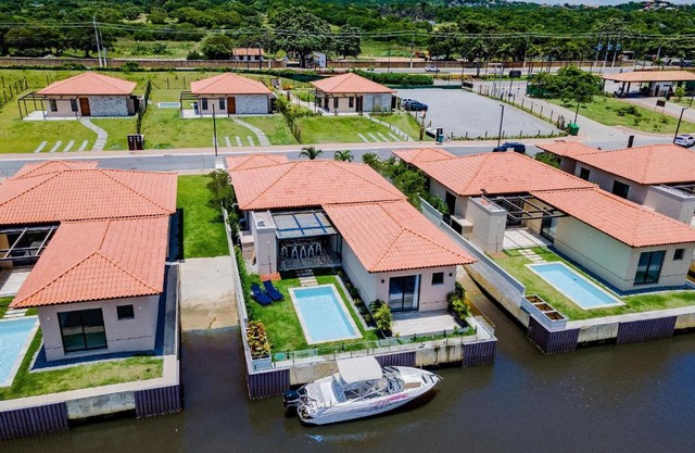 Casa Bz94 con piscina Arete y rampa JET. 5 suites