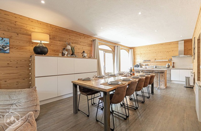 Côté-bourget Appartement 10 Personnes 105 m², de 5 à10 mn des Stations de ski !