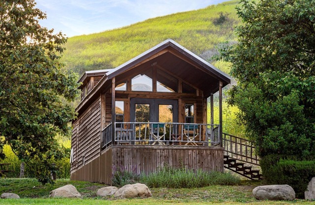 Cabin | Loft + Firepit | No Hidden Fees
