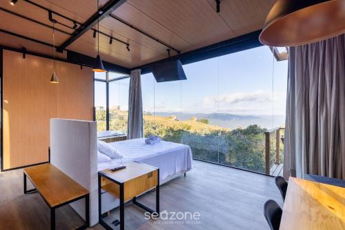 Cabaña con jacuzzi y vista a las montañas VST031