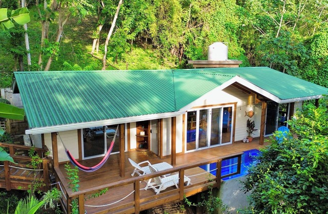 CalmWay Cottage @ Gibson Bight