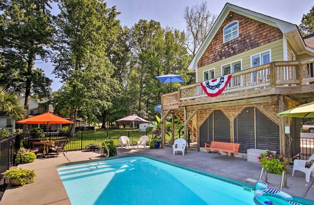 ¡NUEVO! Camden Home en Lake Wateree w / Boat Dock!
