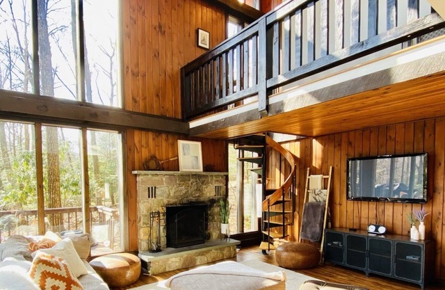 Camelback Chalet