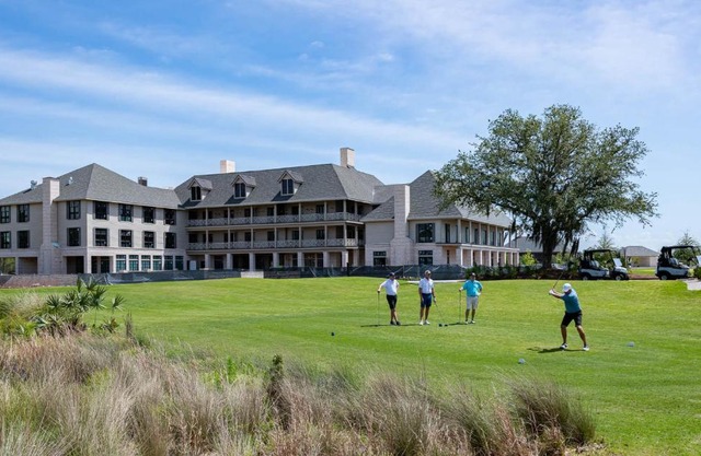 Camp Creek Inn