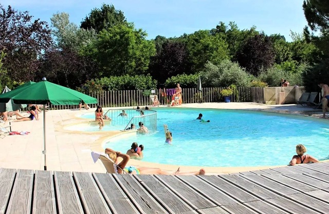 Campsite Forcalquier Les Routes de Provence*** - 3-room chalet for 5 people