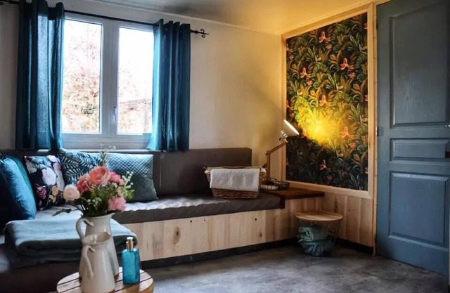 Campsite Les 3 Cantons**** - Mobile home Upapa 3 rooms 4 people