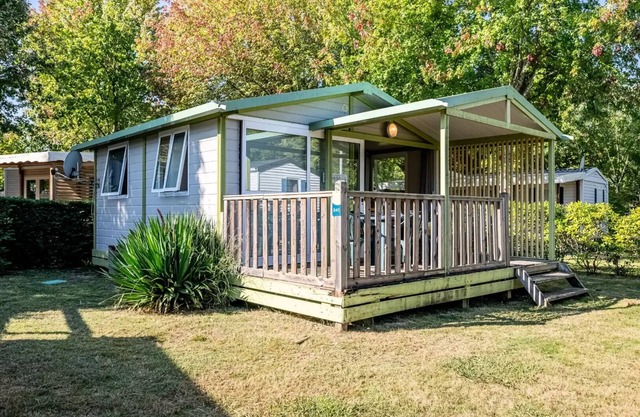 Campsite maeva Club l'Arbre d'Or **** - 3 Room Chalet 5 People + TV