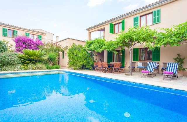 CAN CASTA - Villa con piscina privada en Petra. WiFi Gratis.