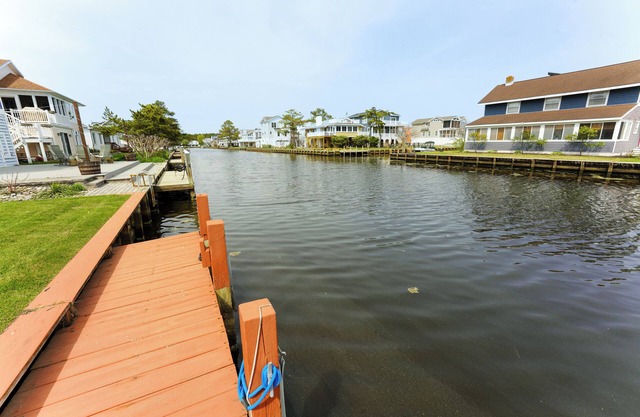 Canalfront Retreat w/ Dock, Kayaks & Screened Porch – Pet-Friendly!