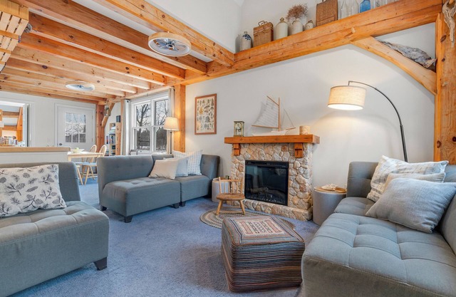 Cape Condo - Riverbend Unit 21