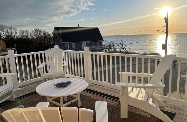 Cape May / Villas — Hermosa y espaciosa casa BEACH-BLOCK - Gem of the Bay!