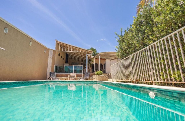 Casa 4 Quartos c/Varanda Gourmet e Piscina