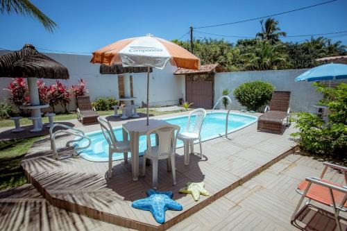 Casa a poucos metros da Praia Sirihyba c piscina