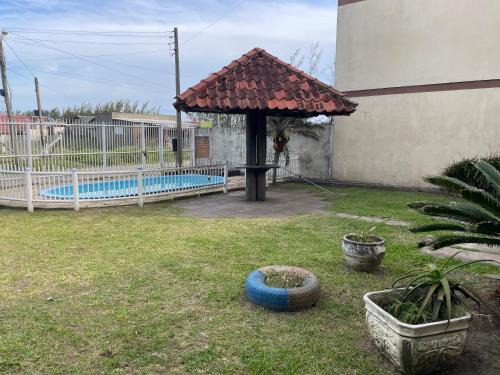 Casa com piscina Tramandai