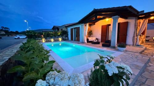 Casa Conchiglia - mit Dachterrasse und Panoramablick auf Berge und Meer