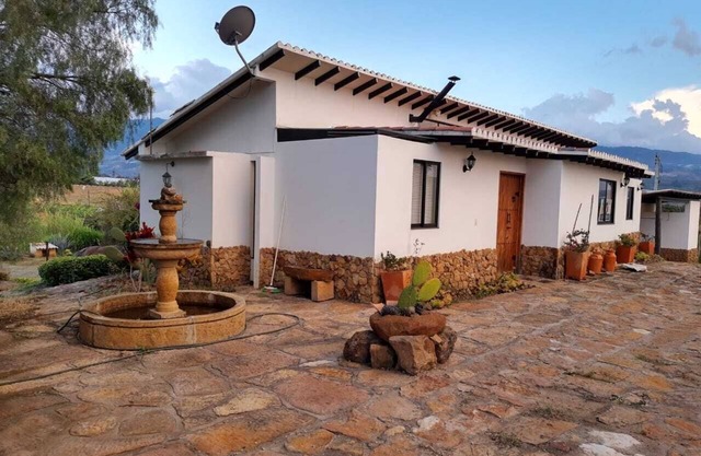 Casa de campo a 20 min de Villa de Leyva. Ideal para familias, mascotas, trabajo