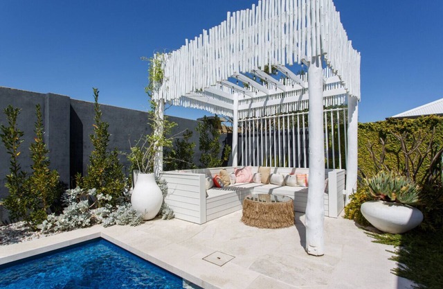Casa de Praia - Coastal Luxury in North Coogee