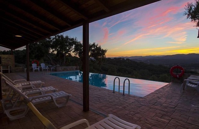 Casa Rural Villavieja para 10 personas (hasta 2 en cama adicional)