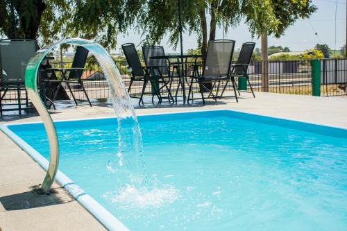 Casa GRANDE con piscina y bien ubicada, es exclusivo para tu familia y no se comparte con otros